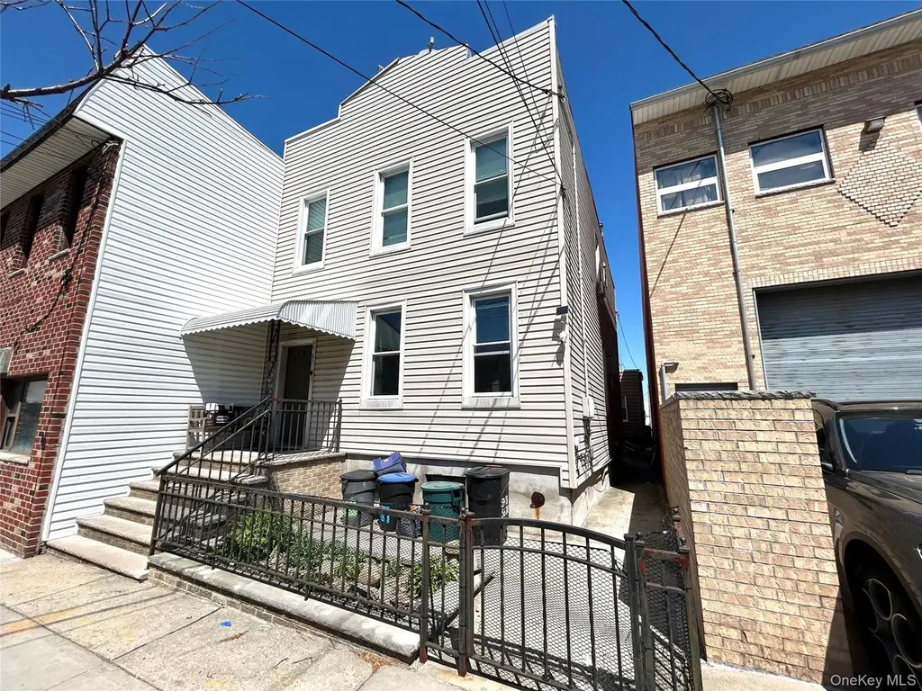5951 56th Dr