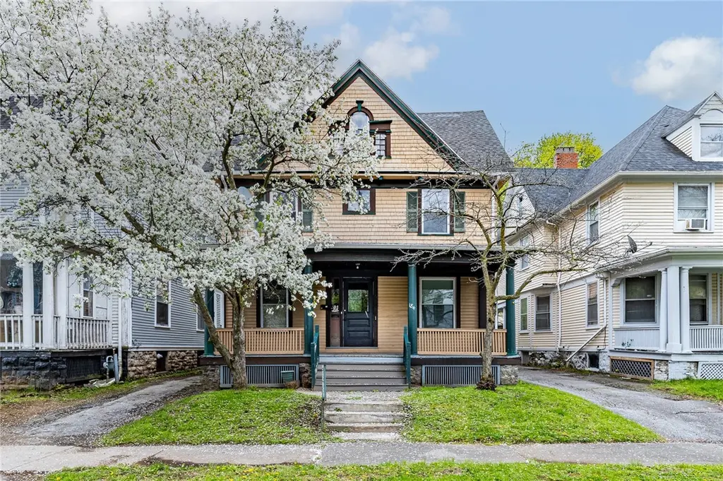 184 Wellington Ave