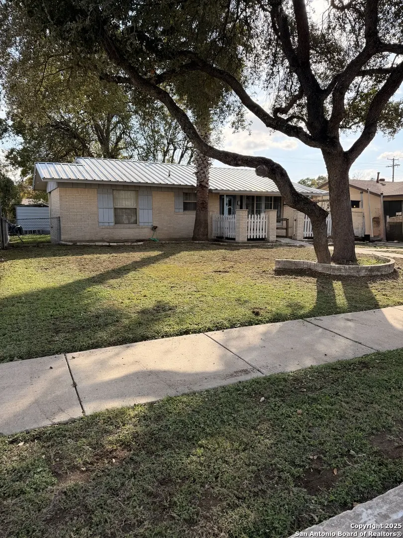 5006 Creekmoor