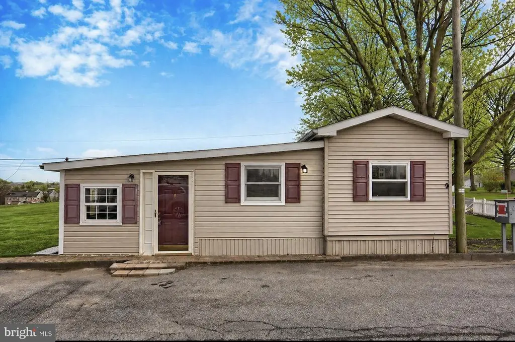 1963 Sheaffer Rd
