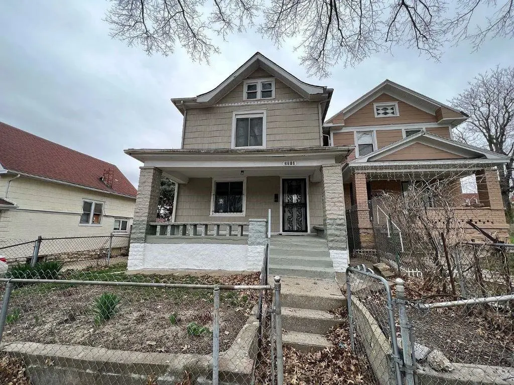 3217 Thompson Ave