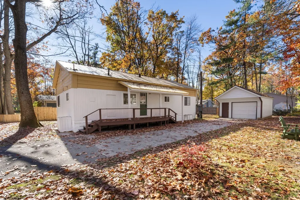 6120 Kellogg Dr
