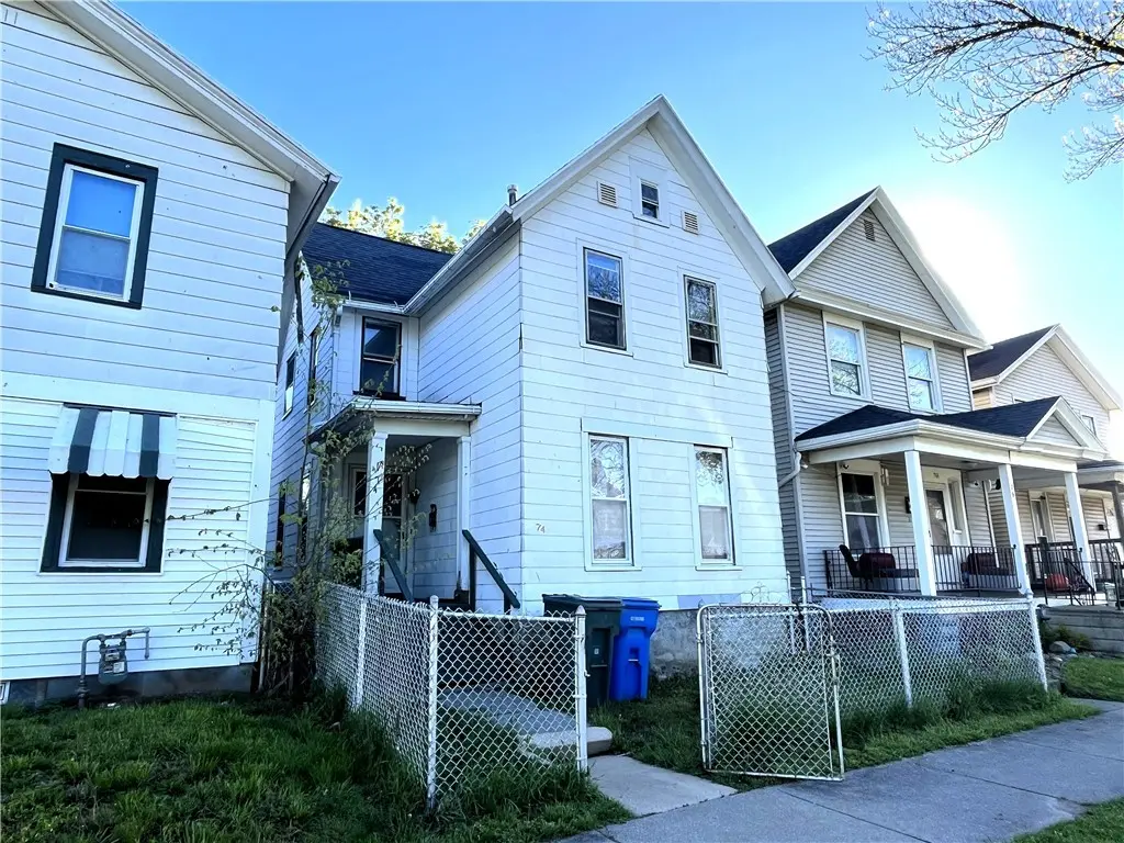 74 Weld St