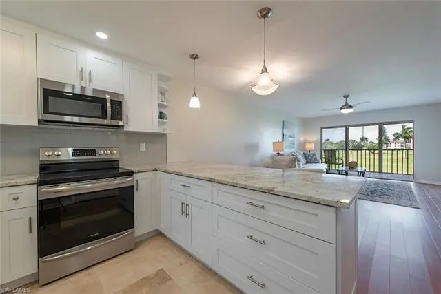 9 High Point Cir N #203