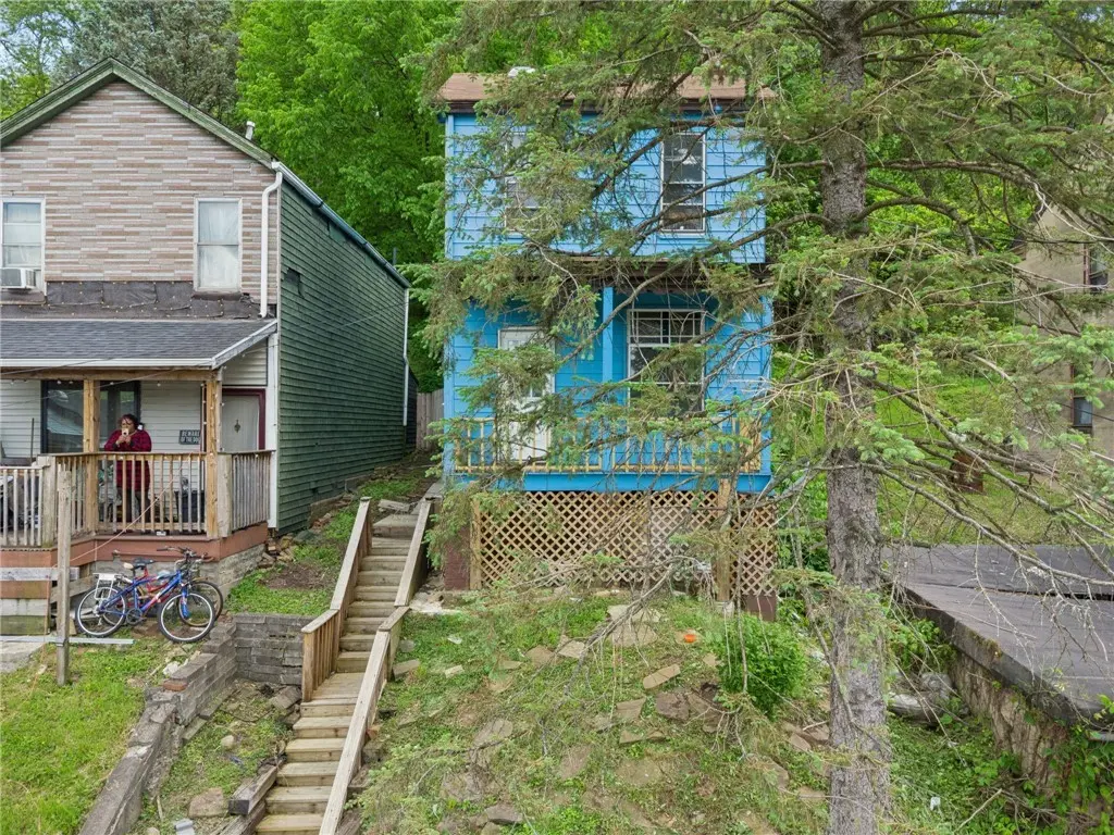 326 Cherry St