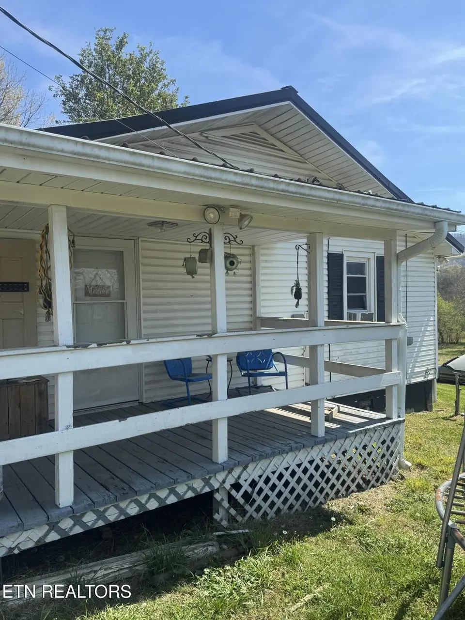 140 Phipps Dr