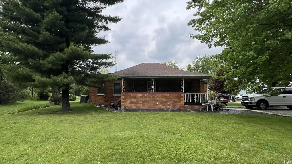 54721 State Road 13