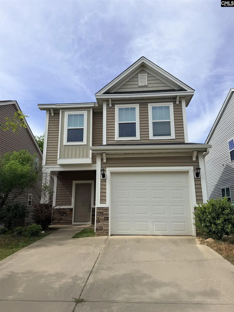 769 Helmsman Ln