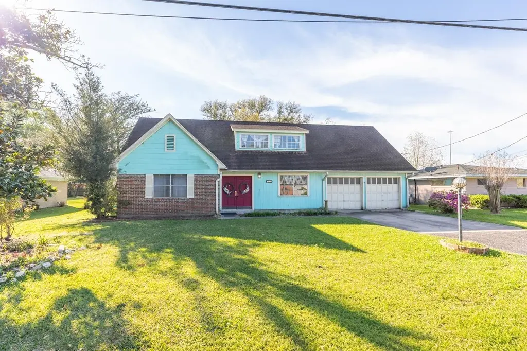 1035 Palermo Dr