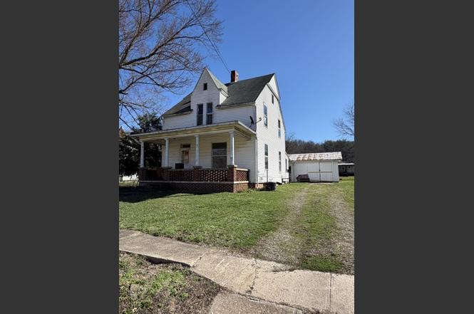 330 Main St