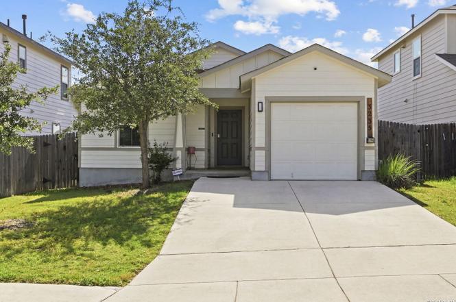 3235 Mission Riv