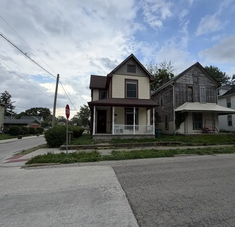 236 N Vine St