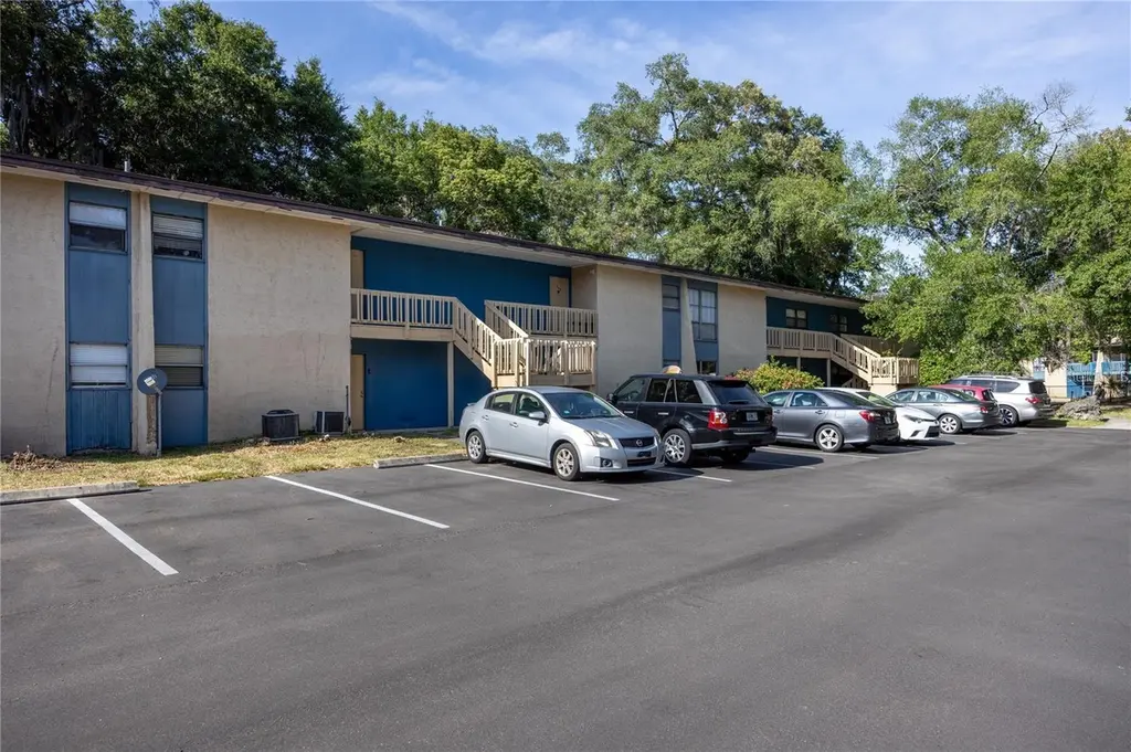 2811 SW Archer Rd Unit Z247