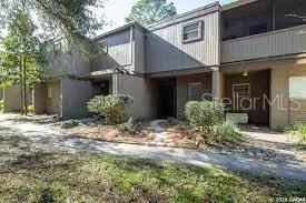 717 SW 75th St #103