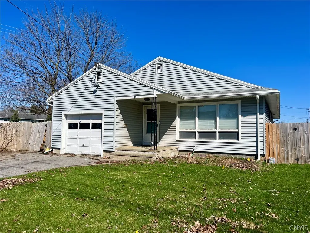 98 Evergreen St