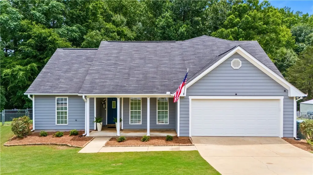 1509 Albert Ct