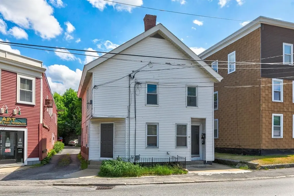 80-82 Laurel St