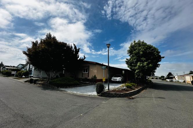 184 Empire Ave #62