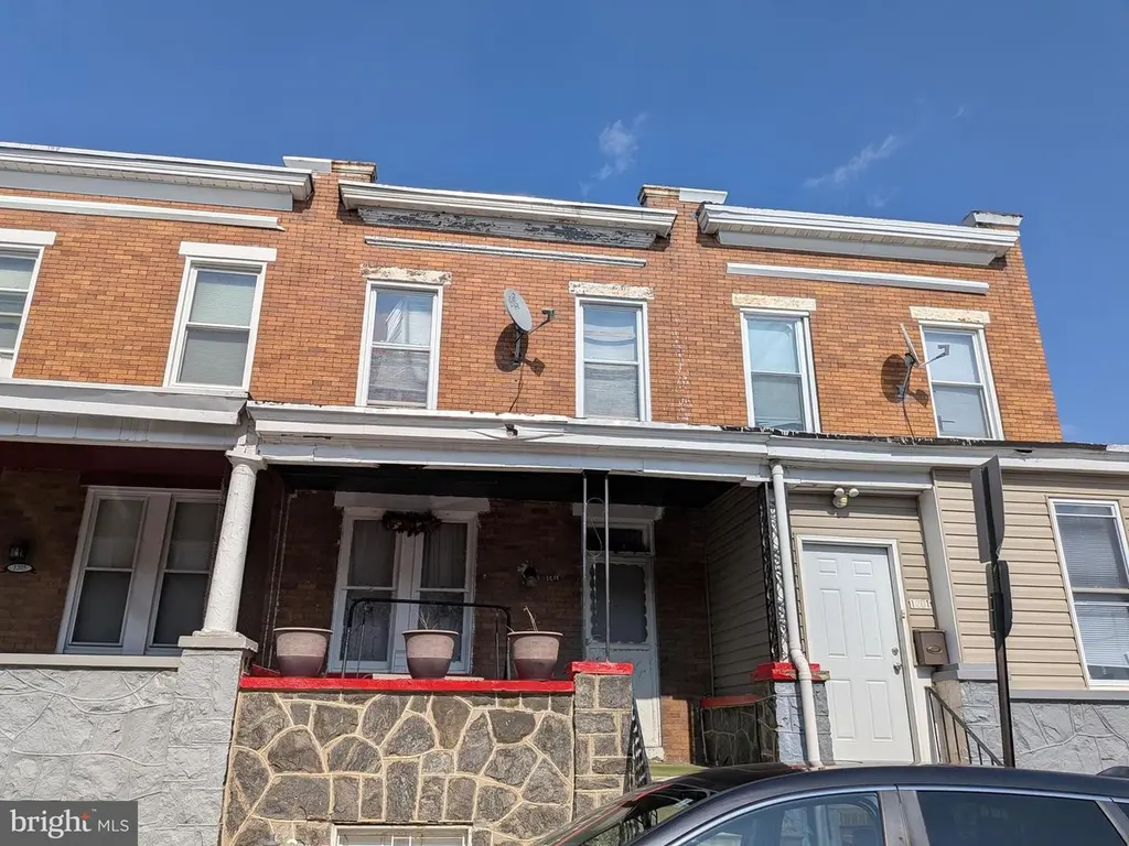 1203 N Curley St