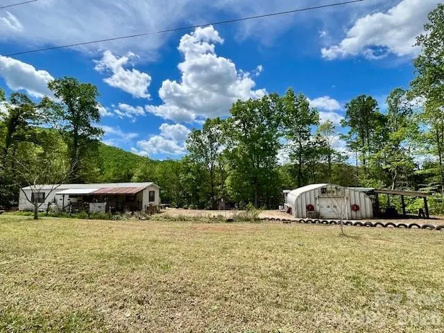 6702 Gold Mine Rd