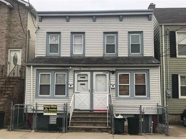 1511-1513 48TH St