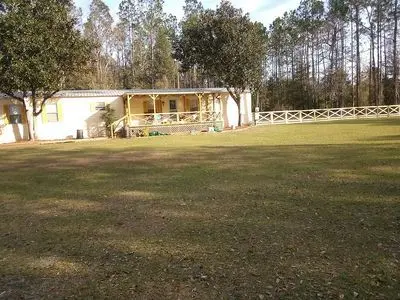 229 SW Barwick Ter