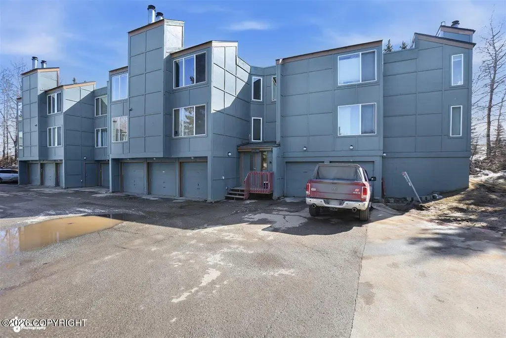 212 Sweetgale Ct #212