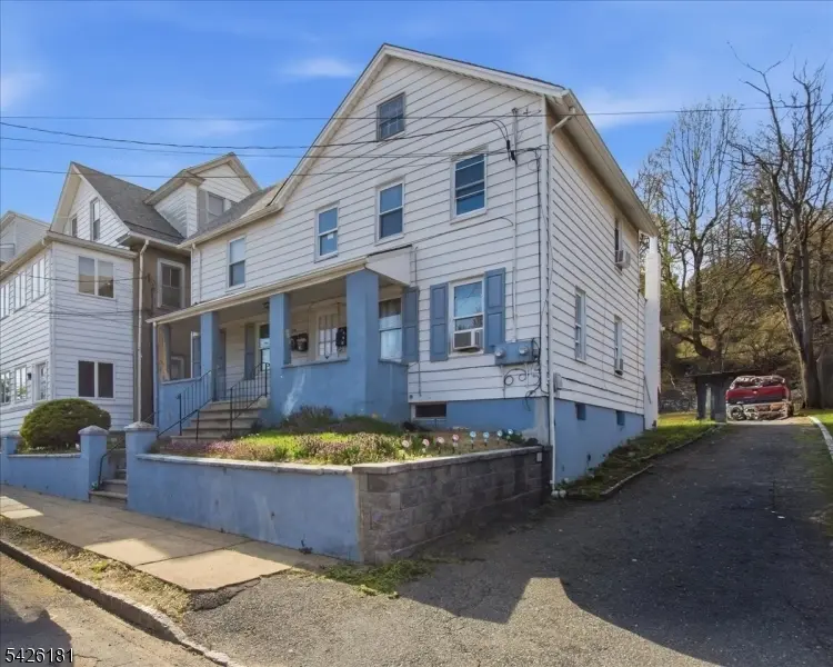 26 Orchard St