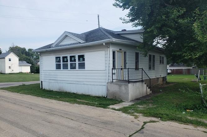 356 W Cypress St