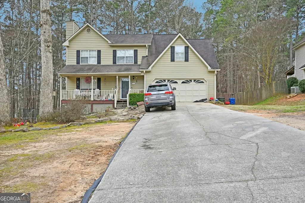 2200 Emerald Dr