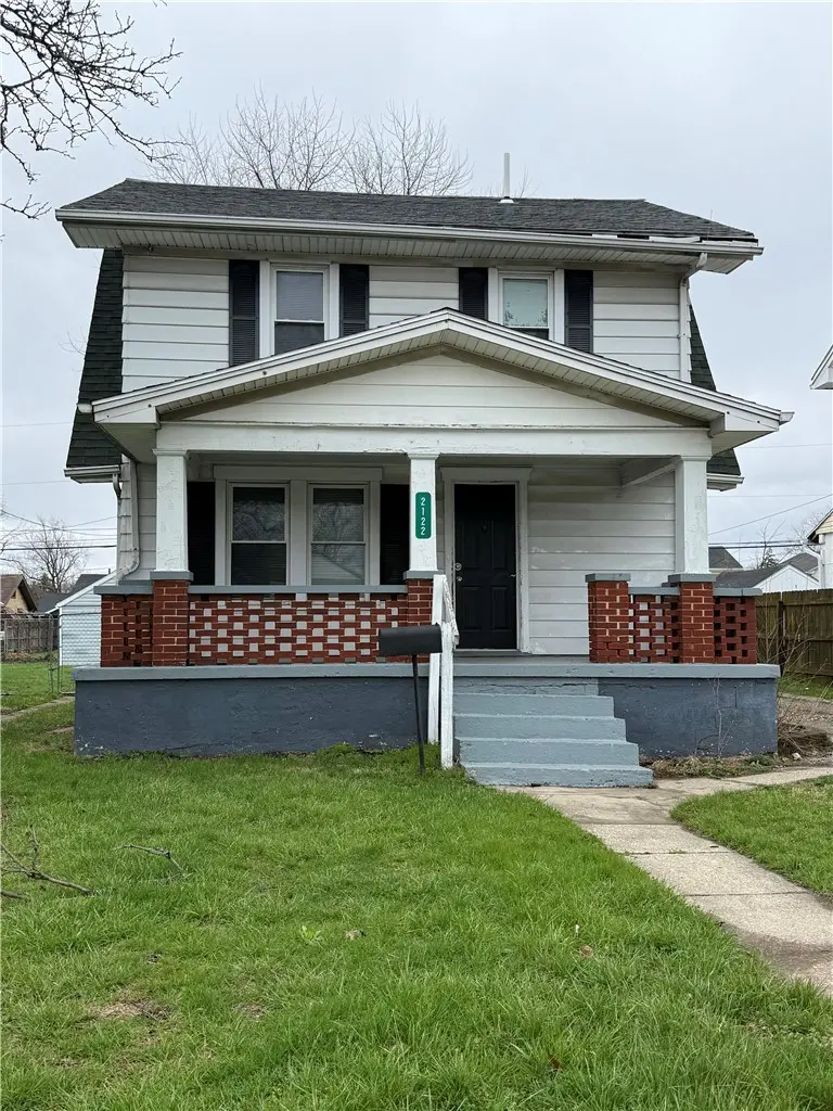 2122 S Smithville Rd