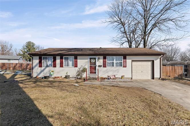 706 Merlin Ct