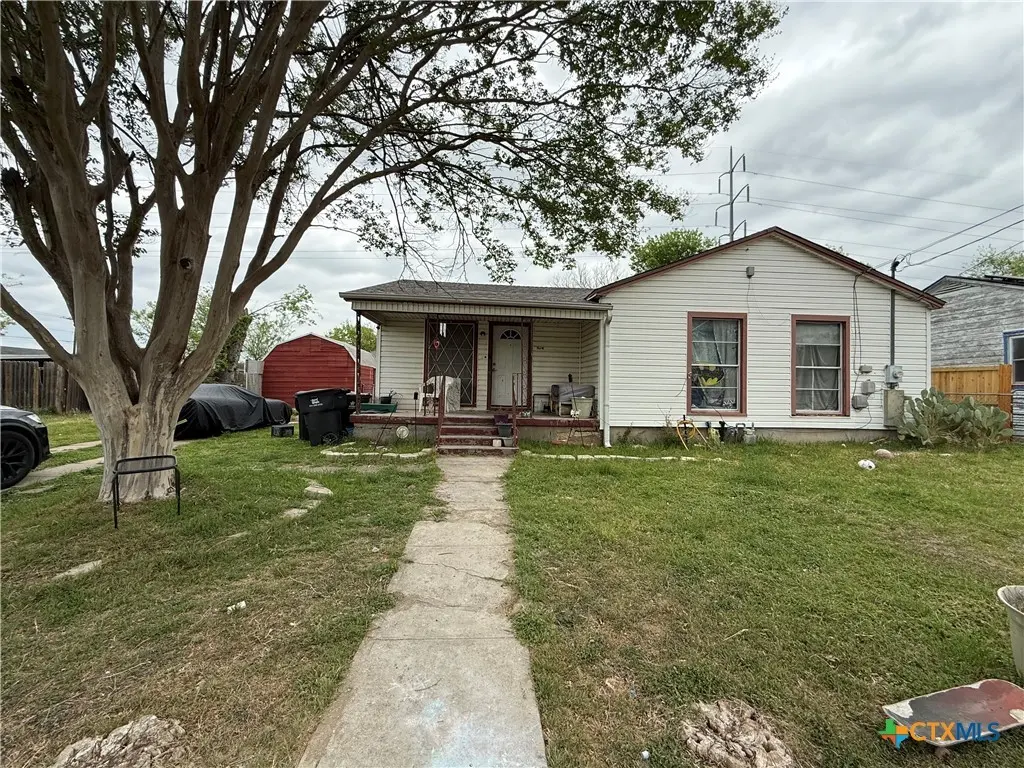 1614 E Barton Ave