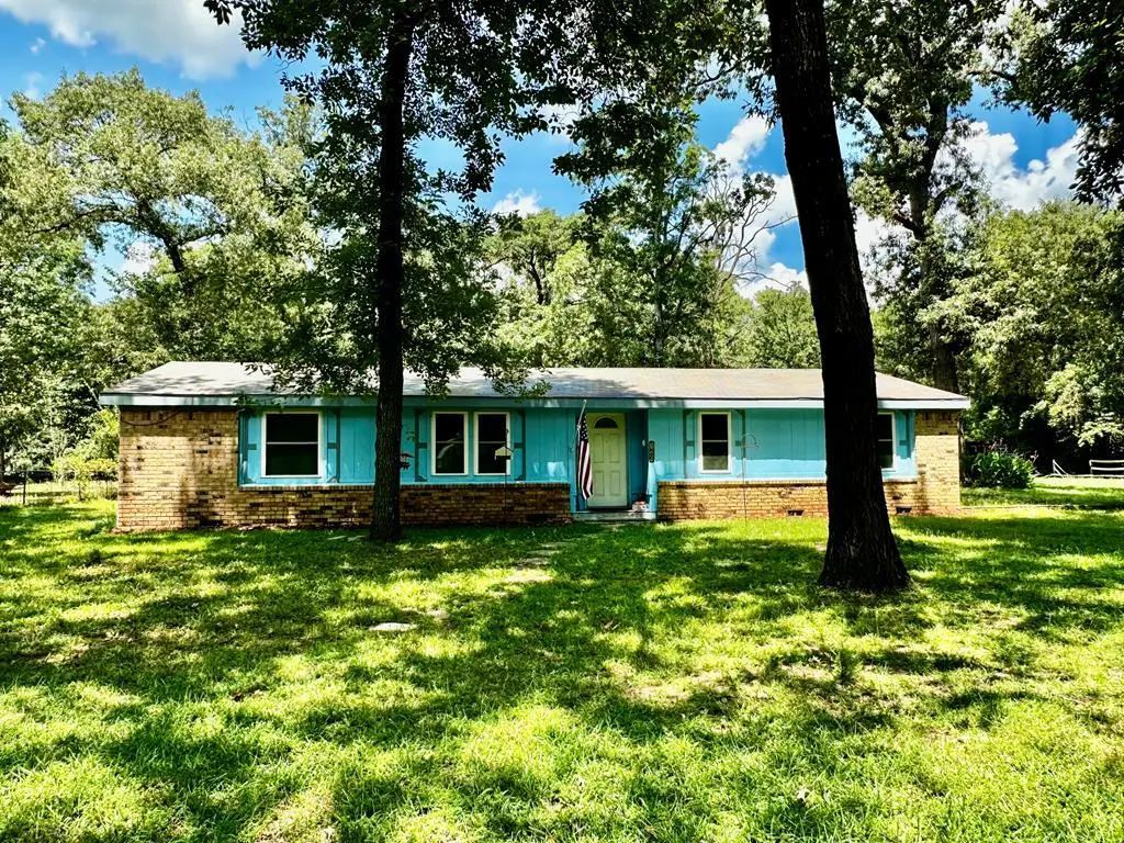 2301 An County Road 2209