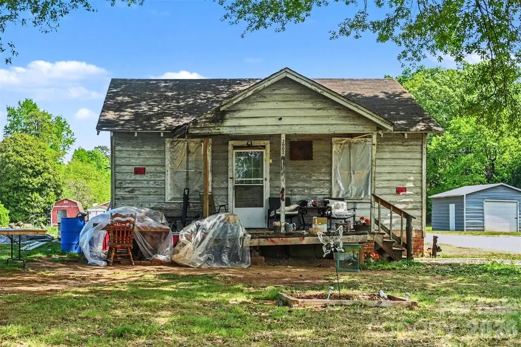 103 Carrigan Dr