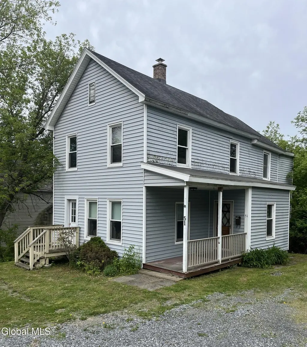 51 Eddy St