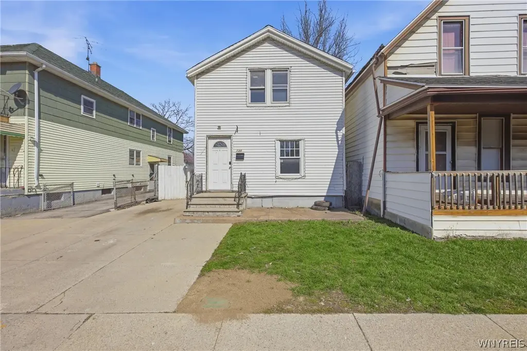 130 Hertel Ave