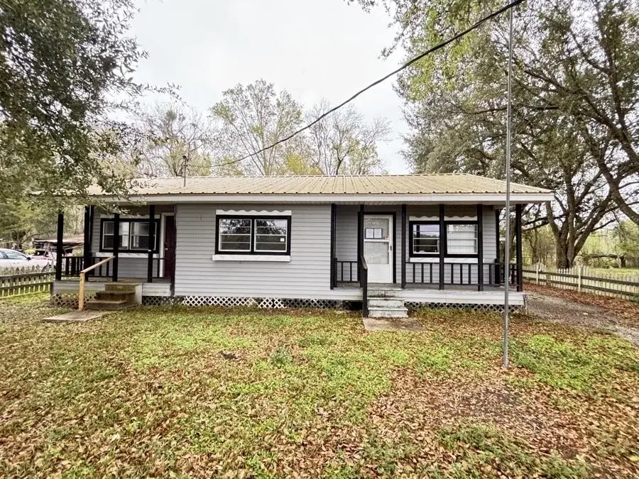 228 Hyland Dr