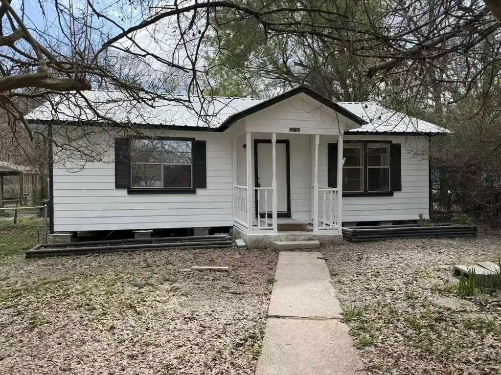 24788 Marks Rd