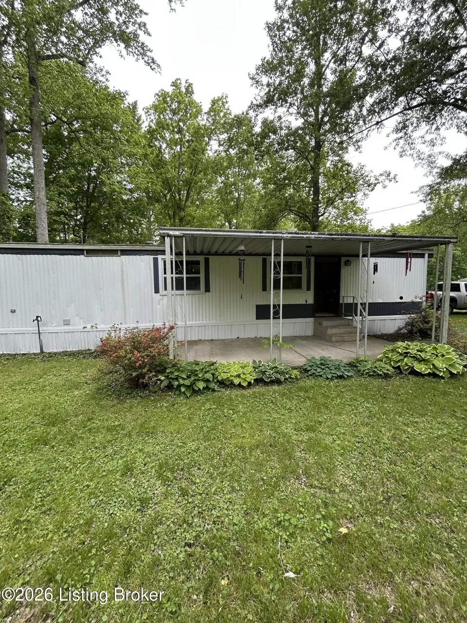 635 River Rd