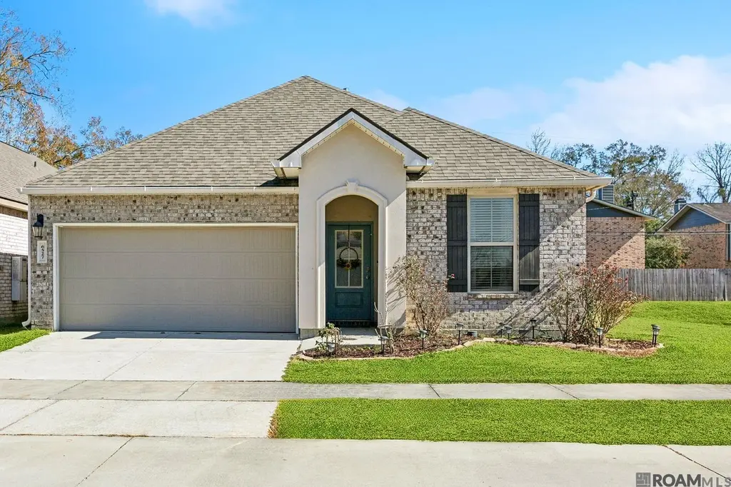 6527 Tiger Pointe Dr