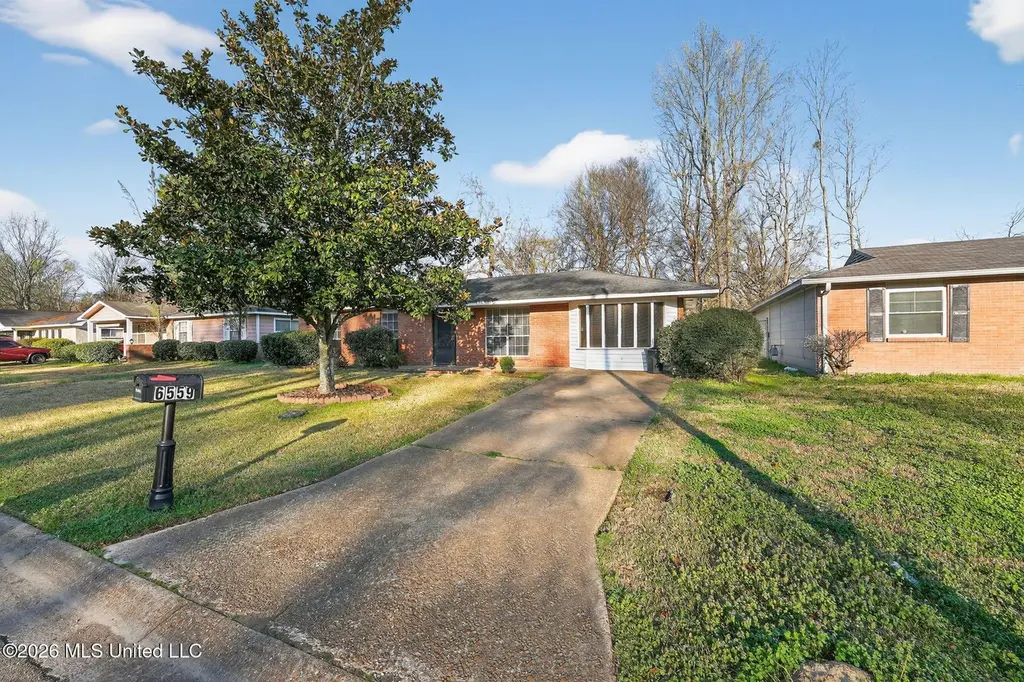 6559 George Washington Dr