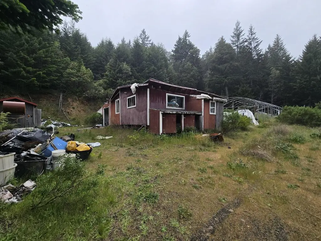 5972 Panther Gap Rd