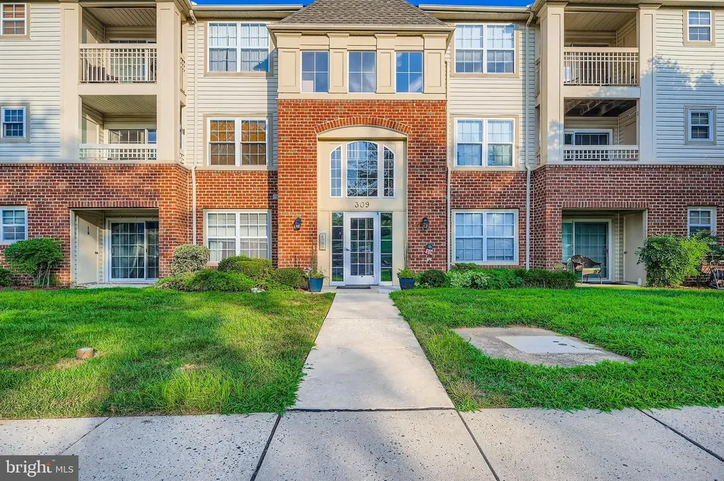 309-G Tall Pines Ct #7