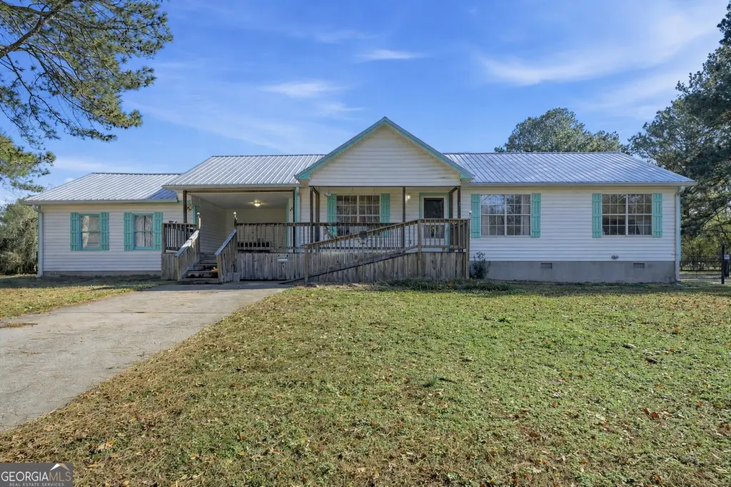 50 Giles Dr