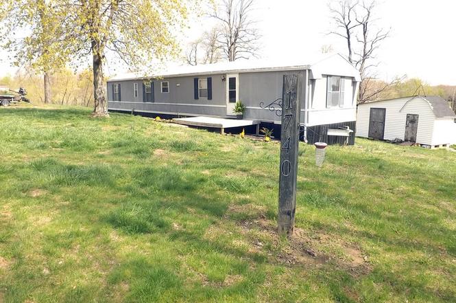1740 Rabbit Ridge Rd