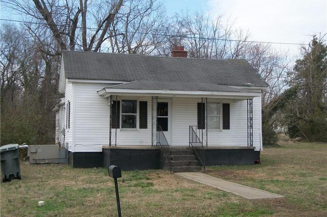 303 Monroe St