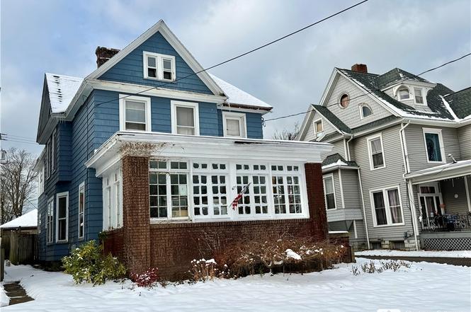 425 Washington Ave
