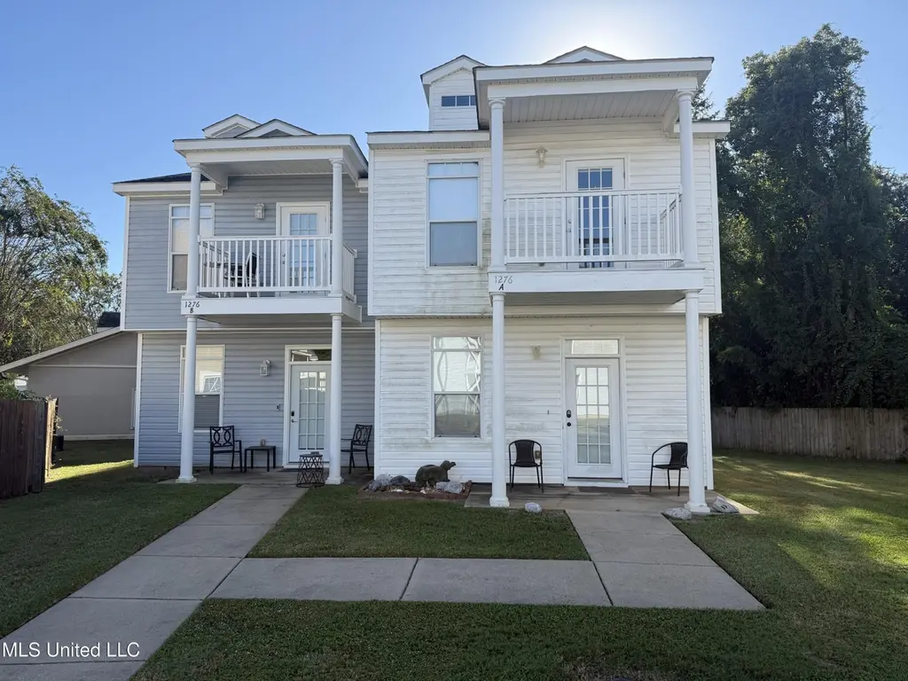 1276 Century Oaks Dr Unit A