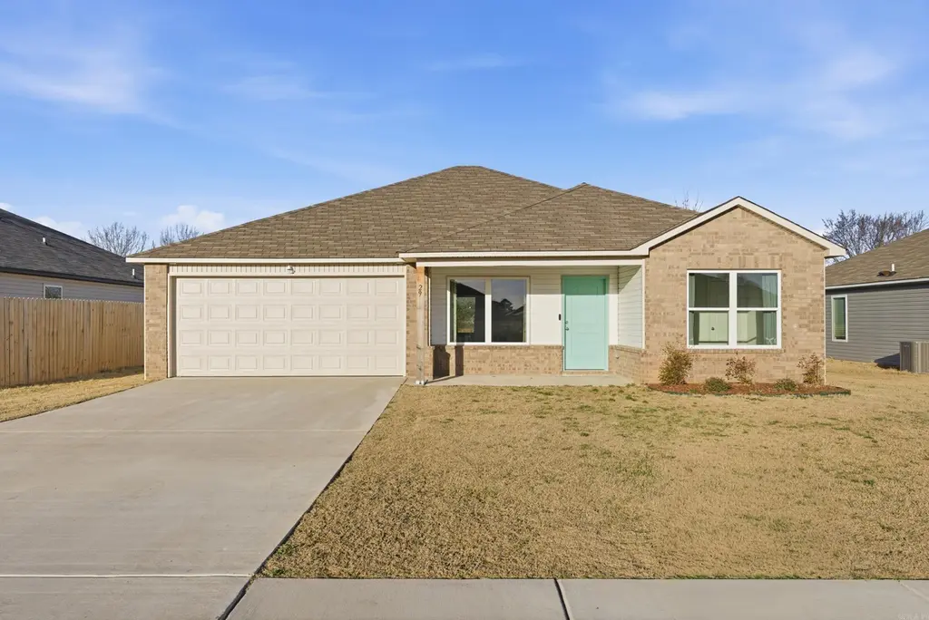 29 Farmhouse Cir